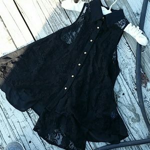 Papaya see through black lace top w/gold buttons